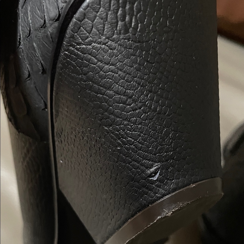 GIUSEPPE ZANOTTI Vero Cuoio EXOTIC LEATHER  Black  Ankle Booties - Picture 8 of 11